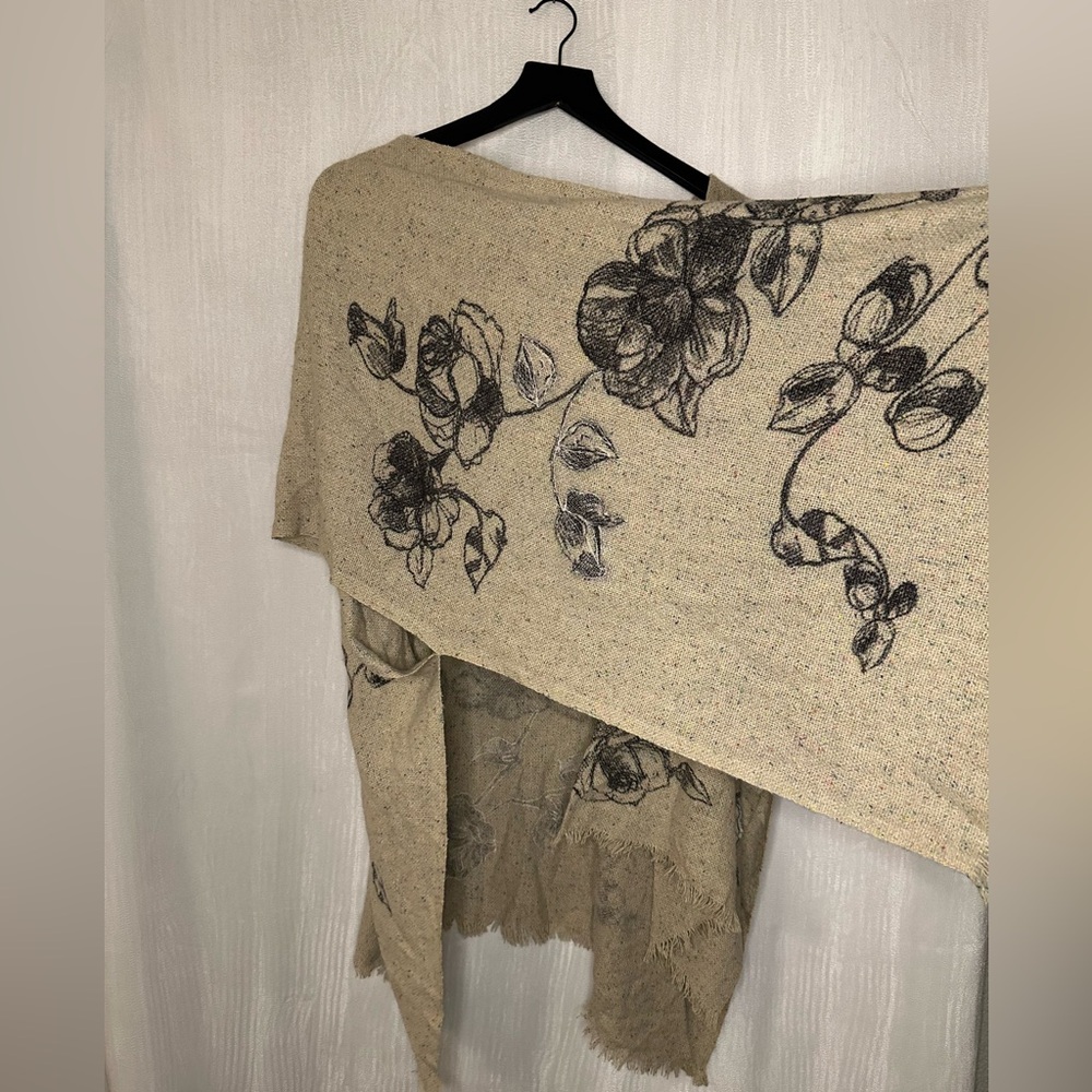 Petanu by Pasmma anthopologie floral shall womens preloved one size beige - Picture 6 of 6